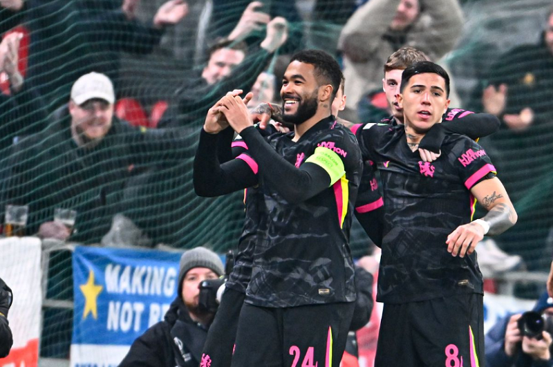 Chelsea tiếp tục trúng lớn trên thị trường chuyển nhượng