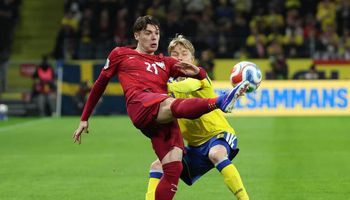 Thụy Điển vs Ba Lan (01:45 – 01/04) | Xem lại trận đấu